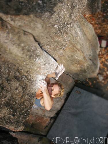 Ally Dorey, Pats Pinch V7, Gunks